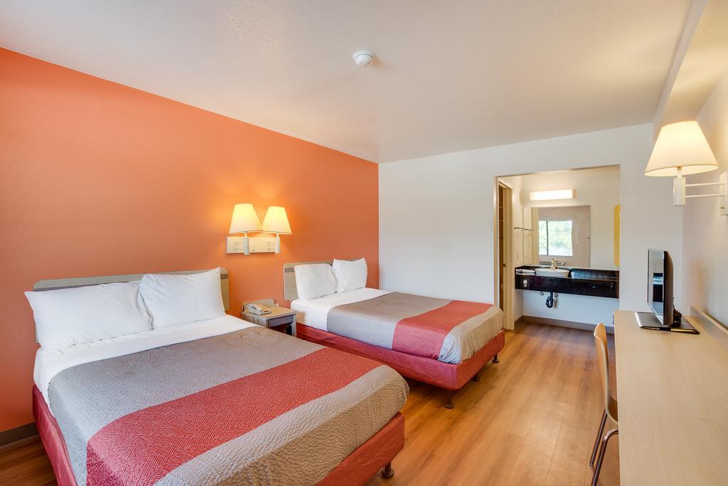 Motel 6-Columbus, Oh - West Eksteriør billede